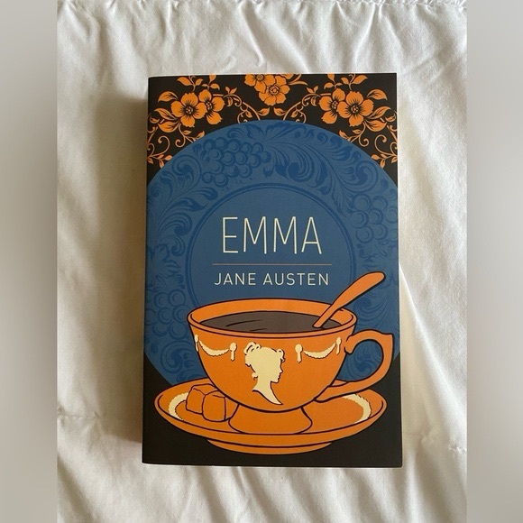 Vintage book bundle | The Lovecraft Compendium, The Great Gatsby, and Emma - Picture 2 of 5